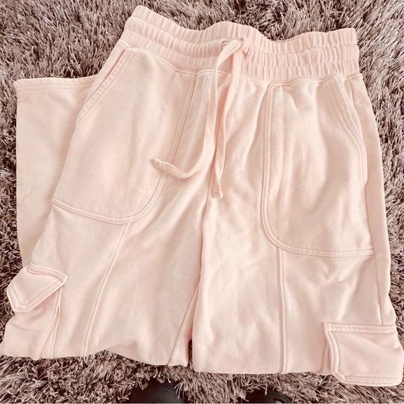 Fabletics Nyla Cargo Terry Sweatpants in Pretty Pink | S - Picture 6 of 6